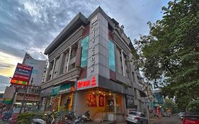 Hotel City Crown, Kolhapur